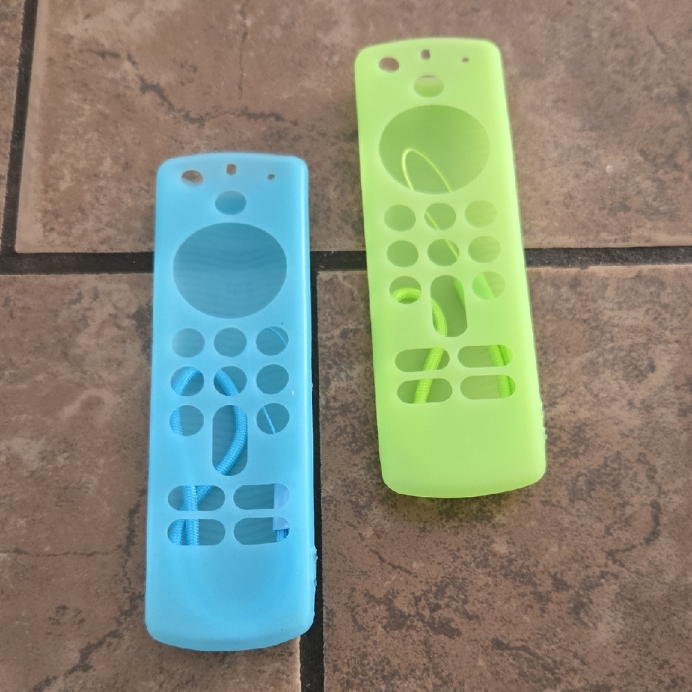 Silicone Remote Control Covers - Blue and Green.    ✨️   NEW ✨️